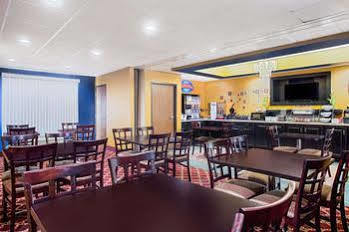 Red Roof Inn Джезуп Екстер'єр фото
